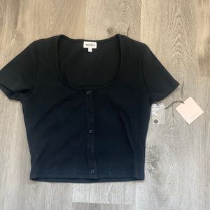 superdown black cropped button up tee! Brand new with tags!